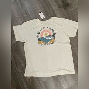 Rip Curl New With Tags T-shirt Xl